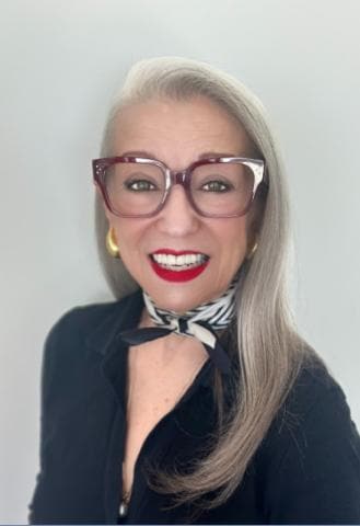 Nancy Hauge lg